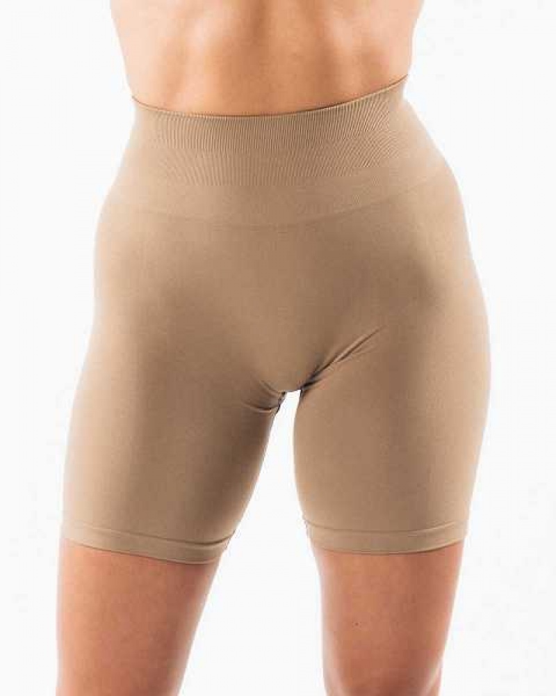 Short Alphalete Amplify 6.5” Mujer Marrom | Mexico-063795