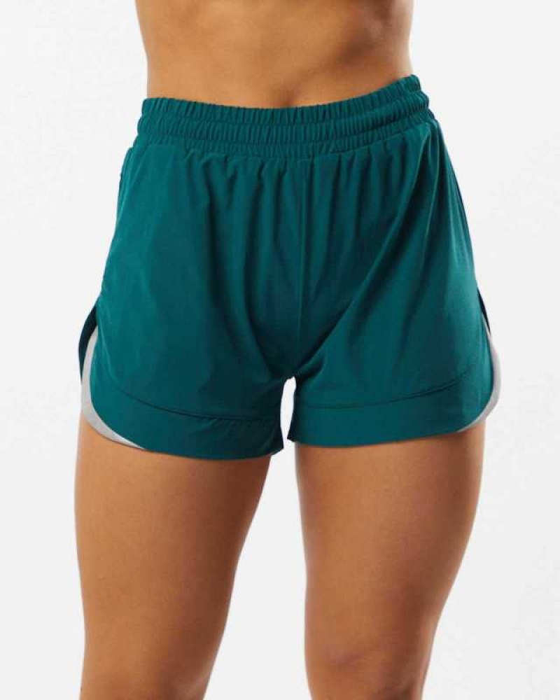 Short Alphalete Stride 3\